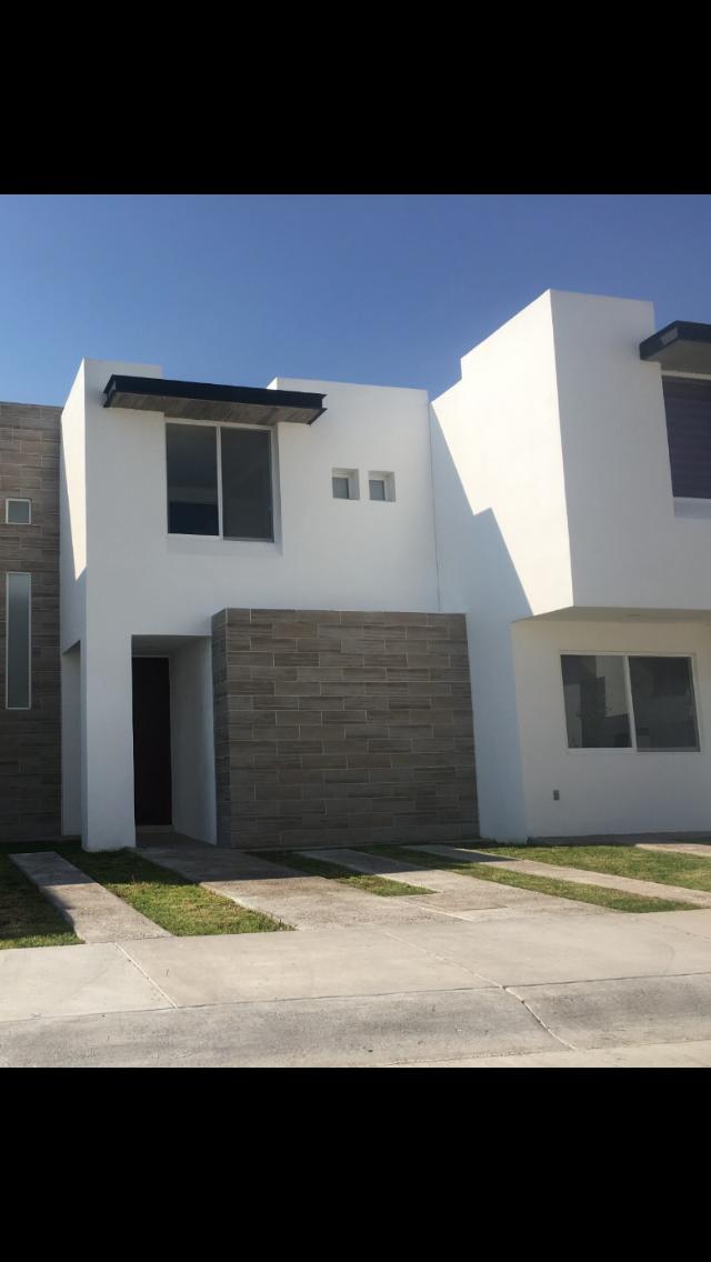 Tapia Inmobiliaria - Excelente casa en renta al norte en Alcázar Residencial